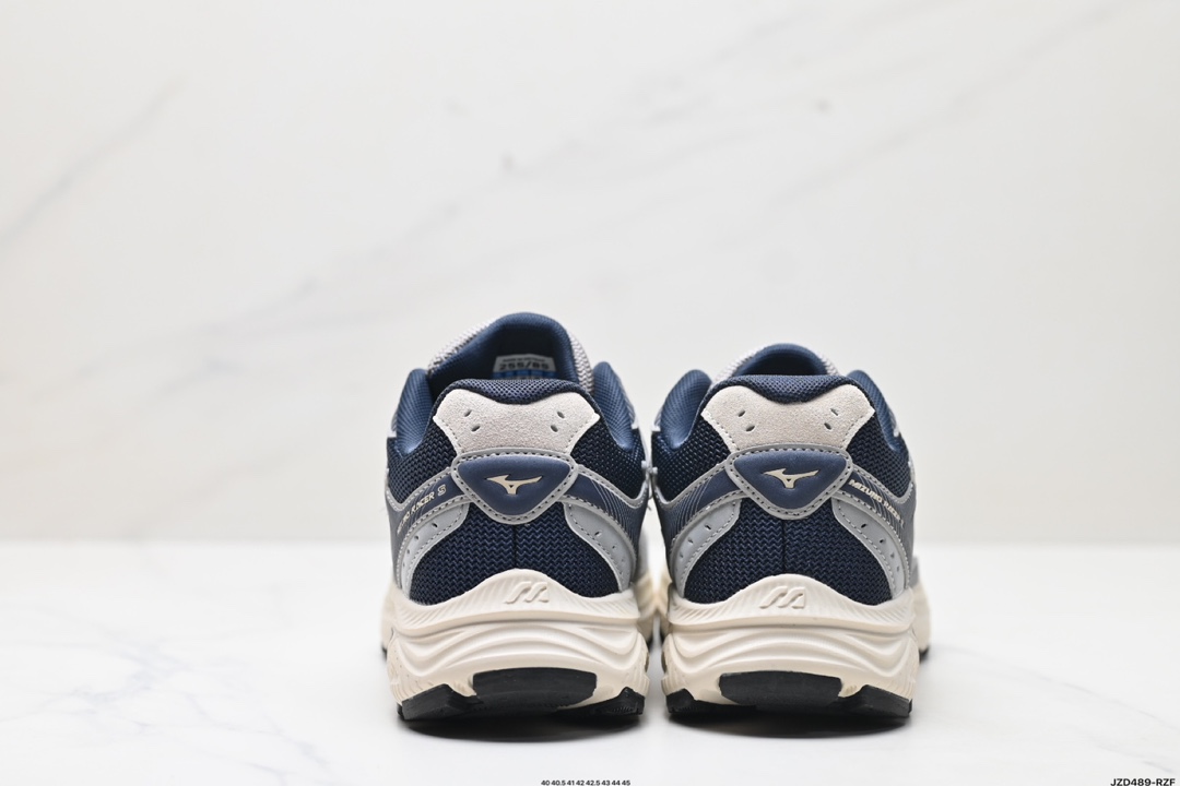 Mizuno Shoes